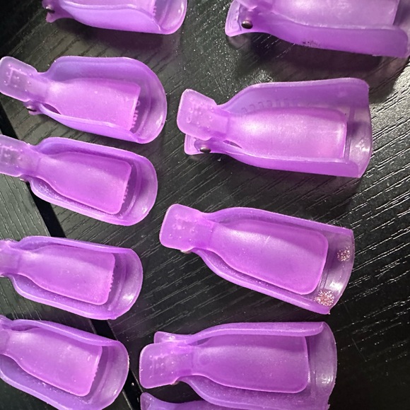 5/$20 Nail clips for removing acrylics, gel, etc. Very gently used - Picture 4 of 4